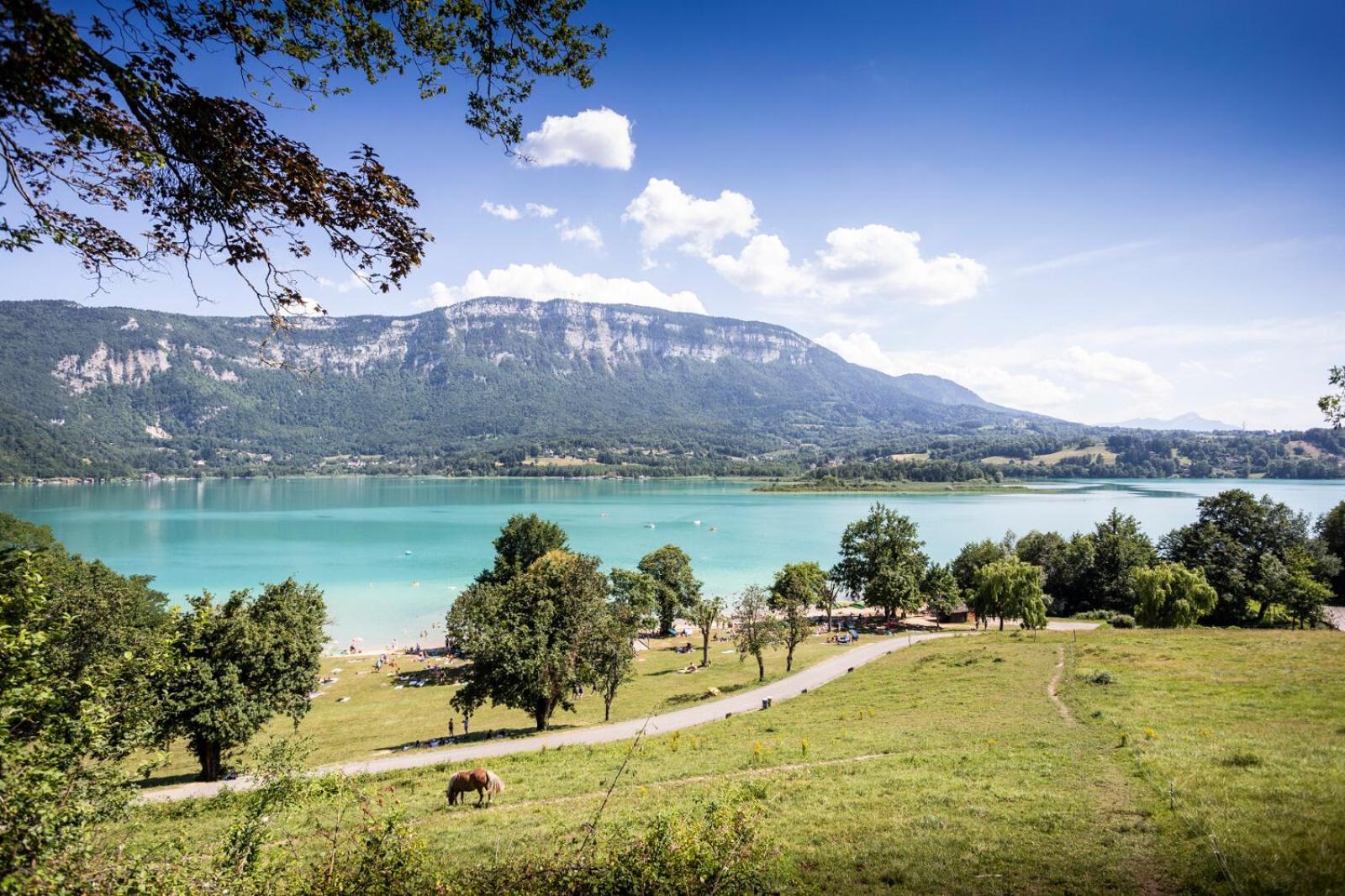Huttopia Lac D'Aiguebelette Saint-Alban-de-Montbel Luaran gambar